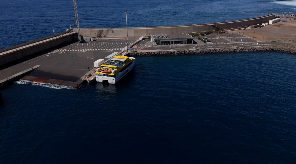 Puerto vueltas la gomera