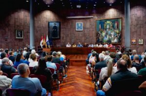La Gomera, San Sebastián: Waldschutzprogramm 22 Regierungsverwaltung La Gomera Casimiro Curbelo