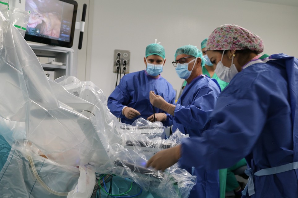 Lanzarote, Arrecife: Bedeutend weniger Wartezeit auf eine OP 1 Robotik OP Hospital Molina Orosa