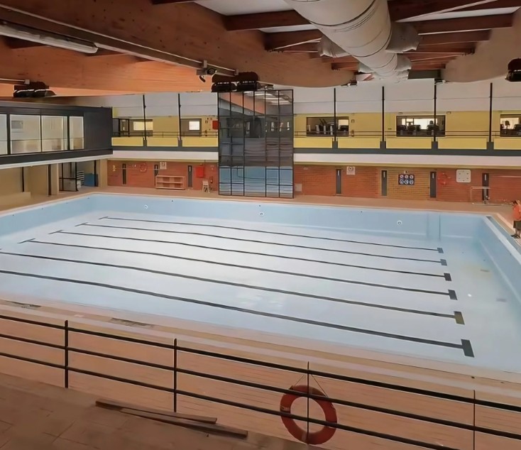 Schwimmbad Telde