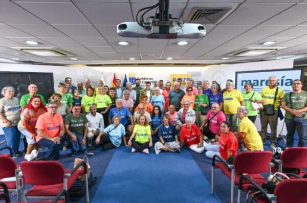 Gran Canaria-Nordost, Las Palmas: 600 Senioren-Gehfußballer 4 Senioren gehfussball