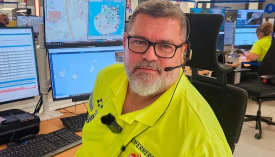 Gran Canaria-Nordost, Santa Brígida: Geburtshilfe per Telefon 1 enfermero parto