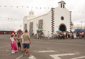 Lanzarote, Arrecife: Junger Mann tot neben Tribüne gefunden 20 ermita 1