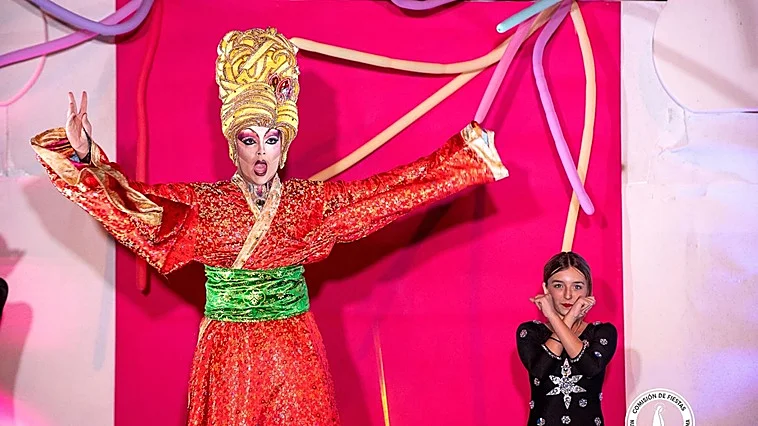 Gran Canaria Nord, Las Palmas: Neue Karnevals Gruppe 97 Drag Kid