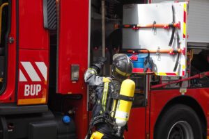 Teneriffa Süd, Las Chafiras: Feuer bei Las Chafiras 6 Feuerwehr