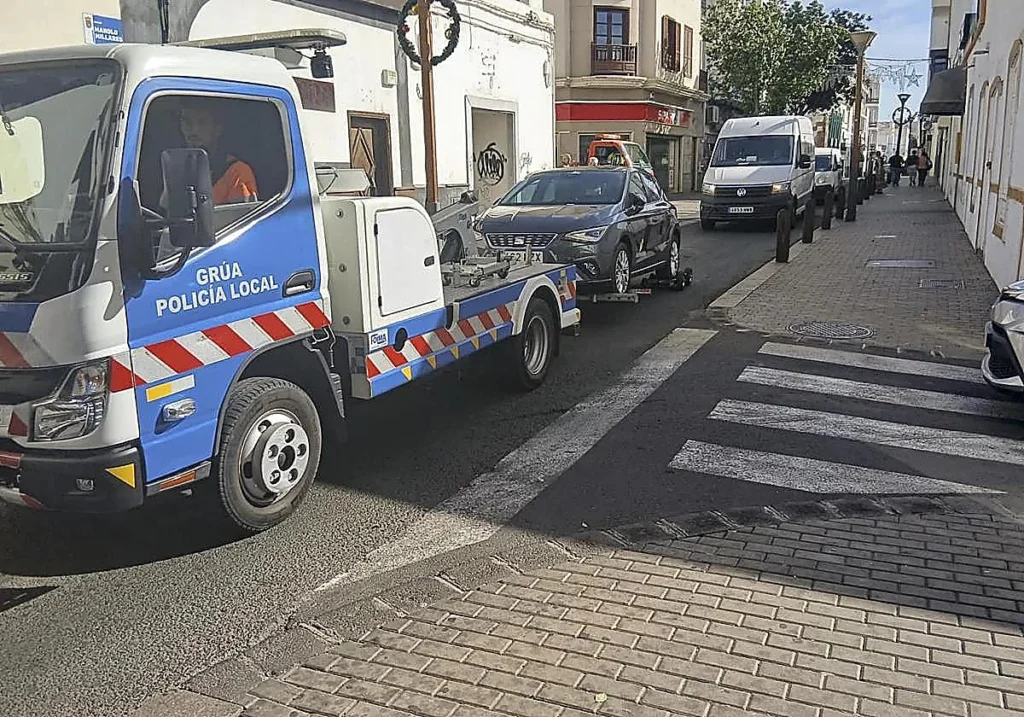 Lanzarote, Arrecife: Abschleppunternehmen gesucht 97 LZ Abschleppdienst