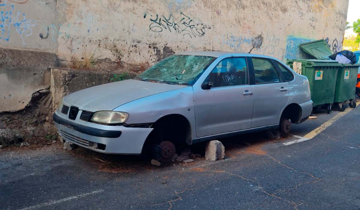 Kanarische Inseln: Immer mehr Schrottautos 1 Schrottauto